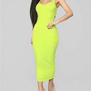 Fashionova body on dress